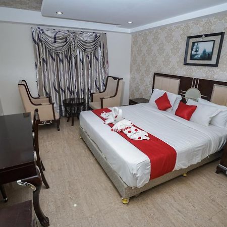 Hotel Sidhartha Chalakudy Kizhake Chalakudi Екстер'єр фото