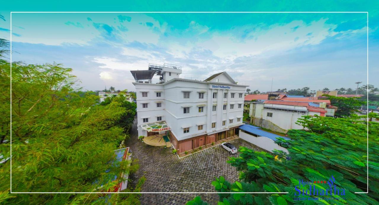 Hotel Sidhartha Chalakudy Kizhake Chalakudi Екстер'єр фото