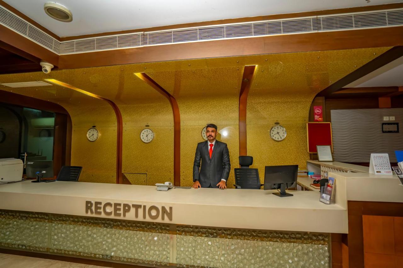 Hotel Sidhartha Chalakudy Kizhake Chalakudi Екстер'єр фото