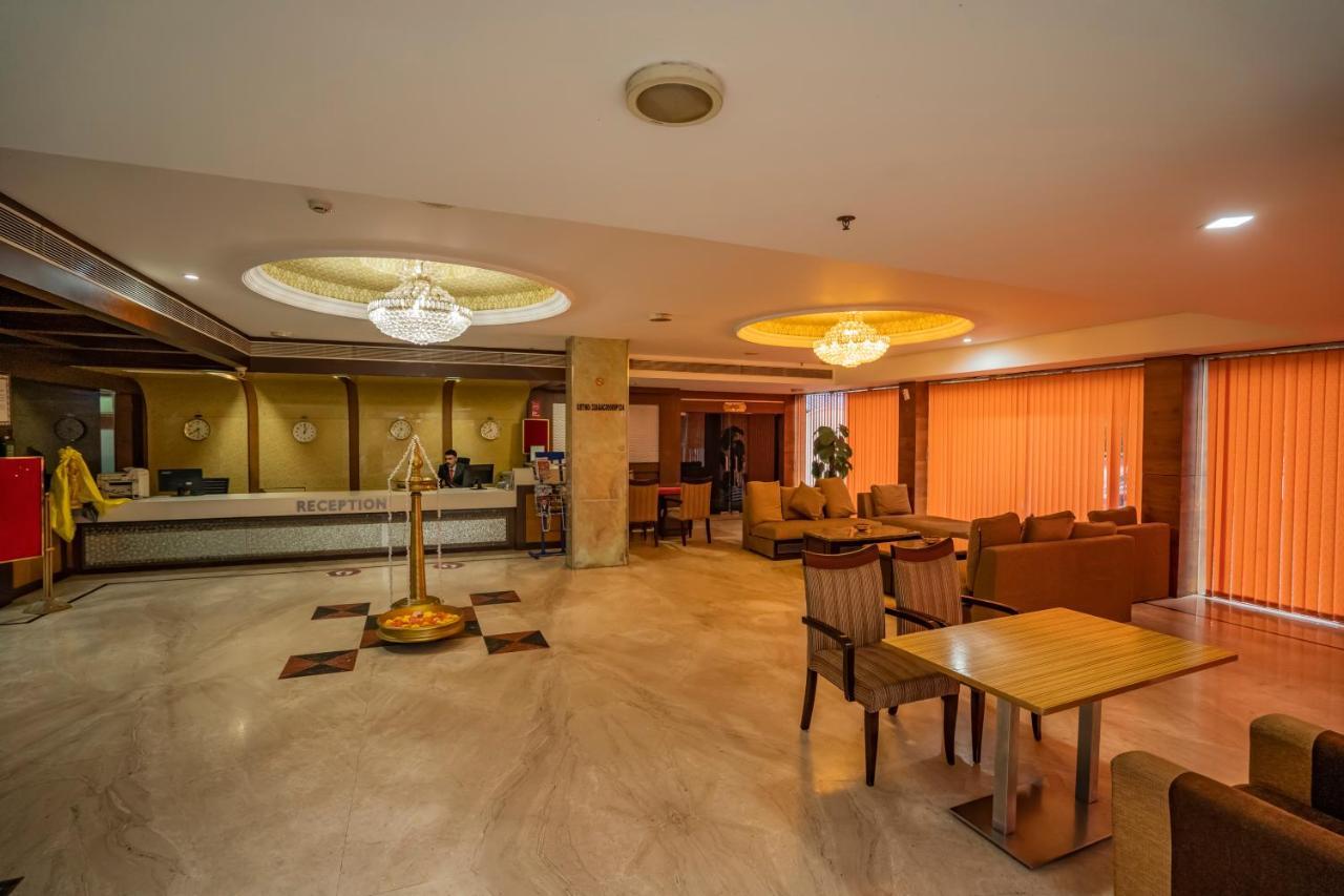 Hotel Sidhartha Chalakudy Kizhake Chalakudi Екстер'єр фото